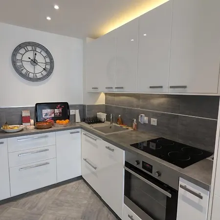 度假居 Magnificent House Of 54 M2 2 Steps From The 莱萨布勒-多洛讷